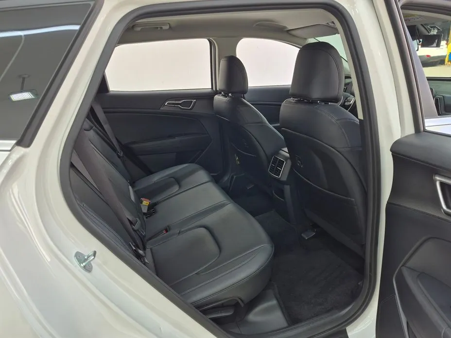 Kia Sportage — фото 6