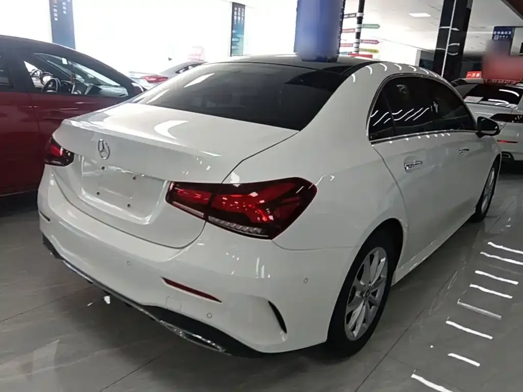 Mercedes-Benz A-Class — фото 10