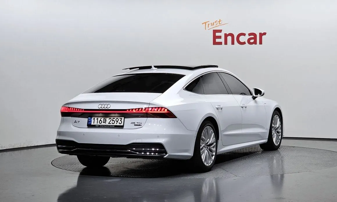 Audi A7 — фото 5