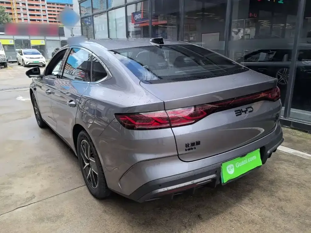 BYD Qin L — фото 8