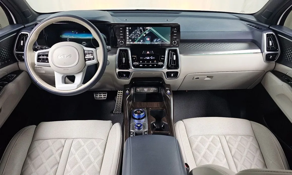 Kia Sorento — фото 8