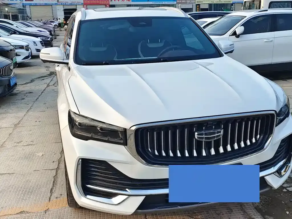Geely Xingyue L — фото 3