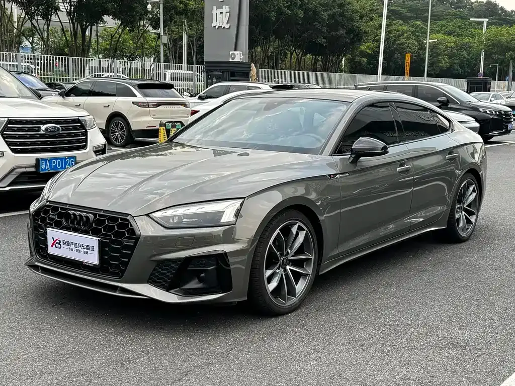 Audi A5 (Import) — фото 1