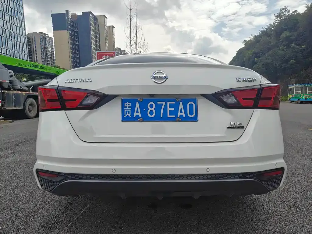 Nissan Teana — фото 3
