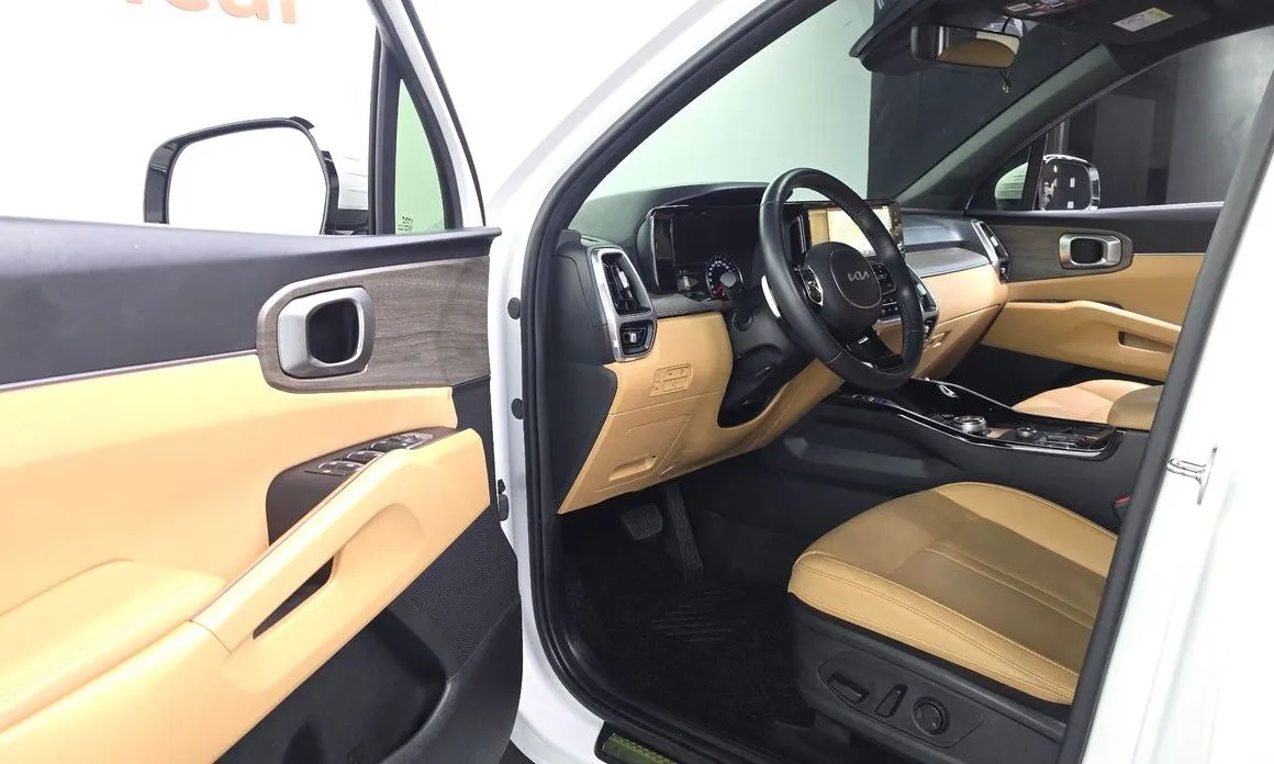 Kia Sorento — фото 7