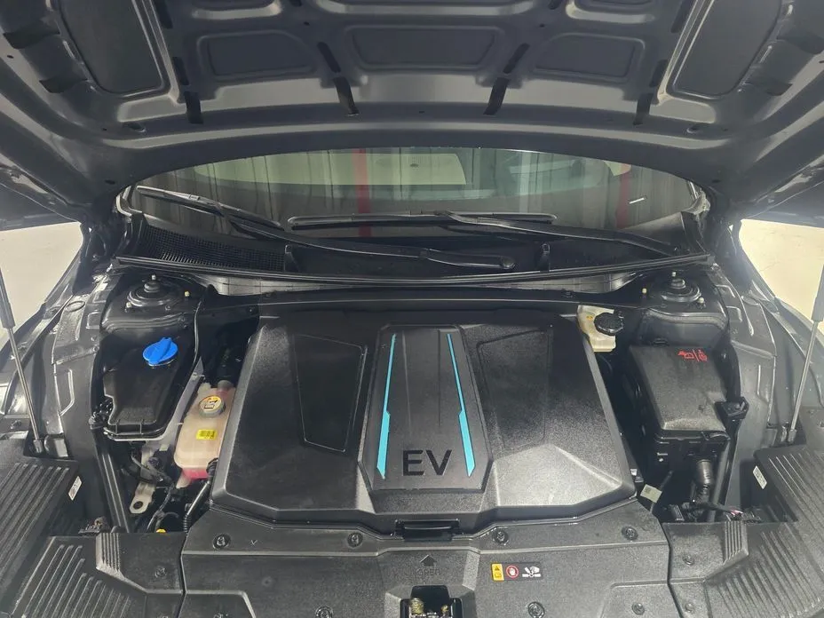 Hyundai Ioniq5 — фото 7