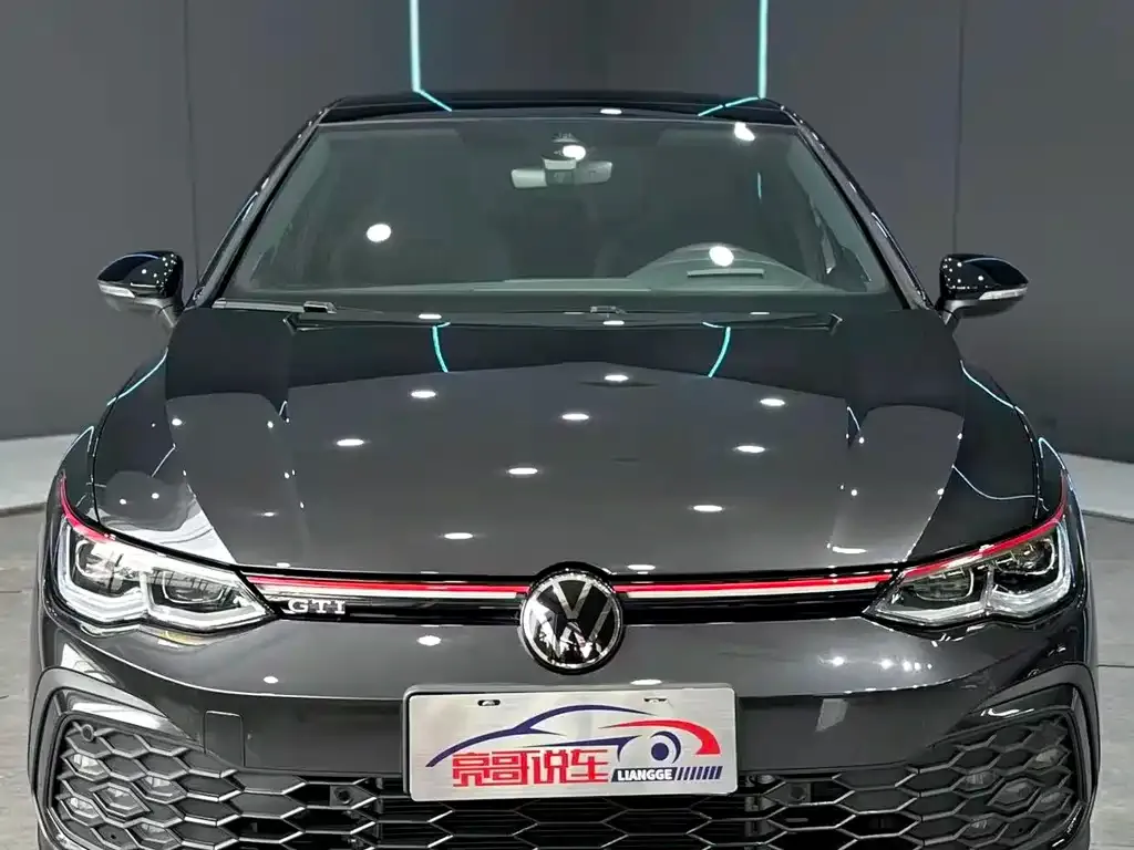 Volkswagen Golf GTI — фото 2