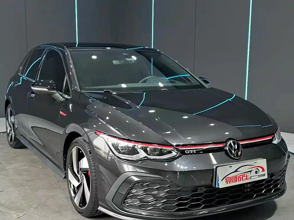 Volkswagen Golf GTI — фото 3