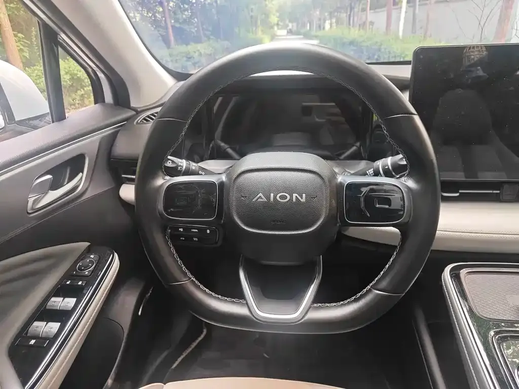Aion S Plus — фото 10