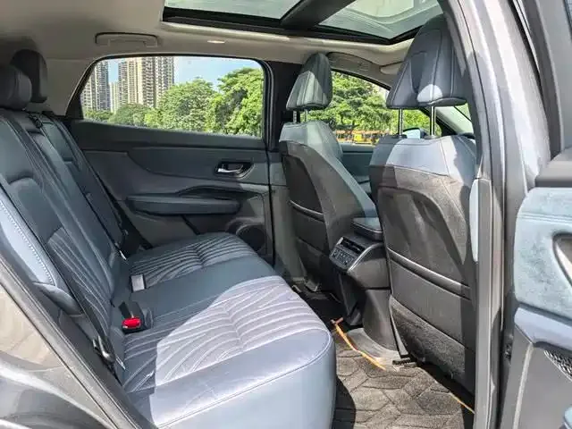 Nissan Ariya — фото 10