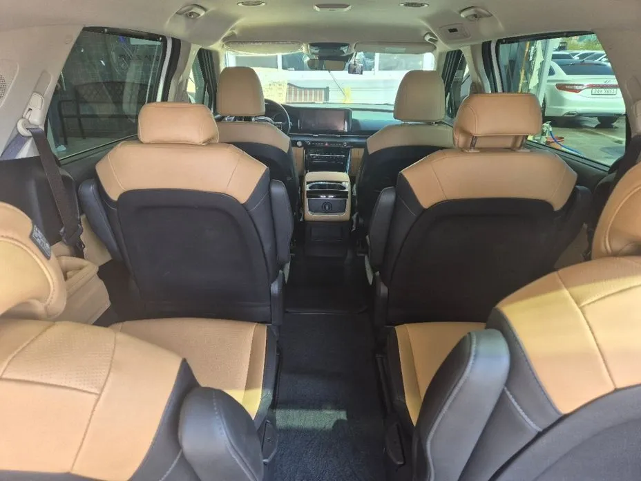 Kia Carnival — фото 4