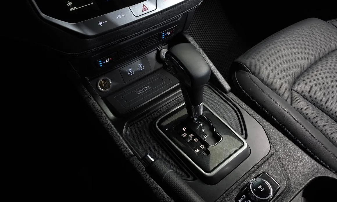 KG Mobility (Ssangyong) Rexton — фото 7