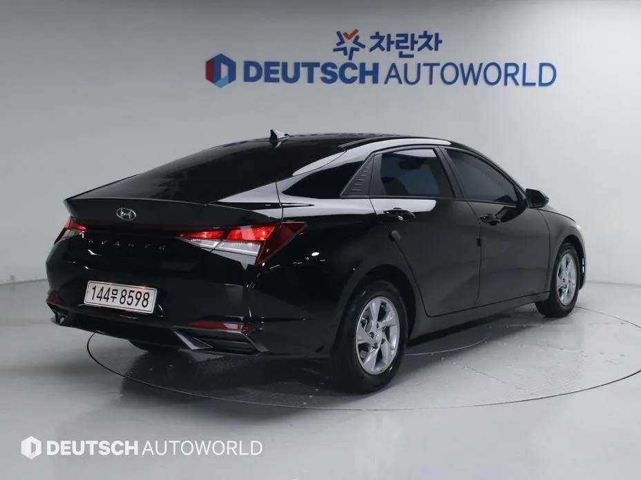 Hyundai AVANTE — фото 7