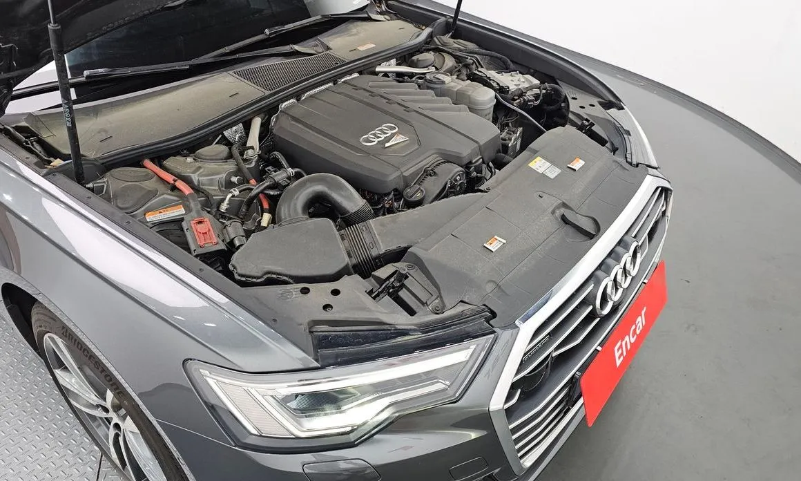 Audi A6 — фото 10