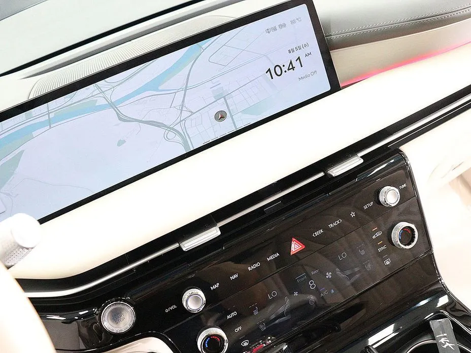 Genesis G80 — фото 2