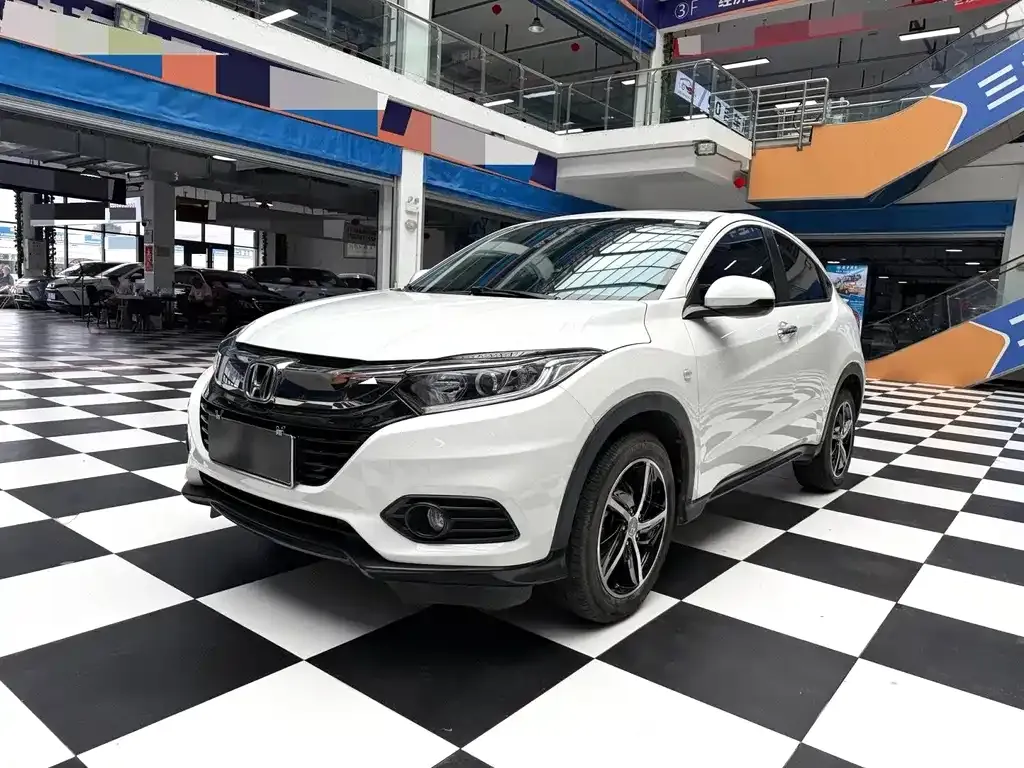 Honda Vezel — фото 1