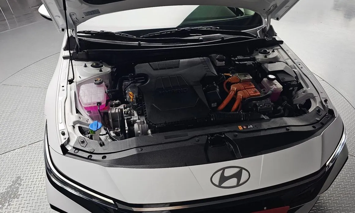 Hyundai AVANTE — фото 7