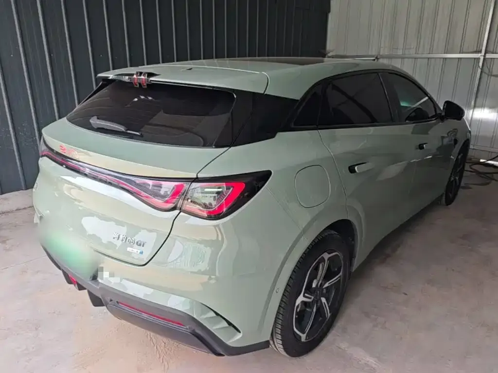 BYD Seal 06GT — фото 7