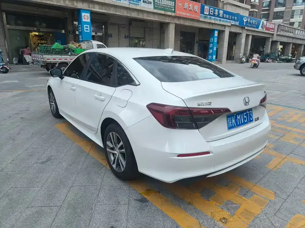 Honda Civic — фото 6