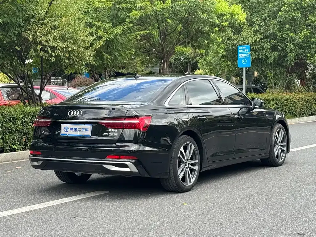 Audi A6L — фото 7