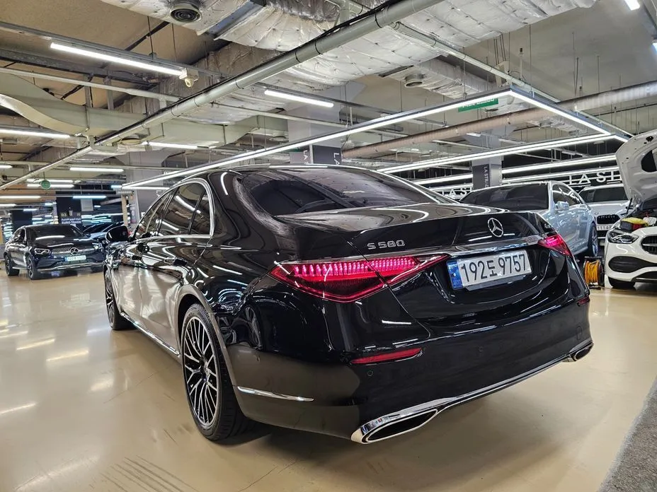 Mercedes-Benz S-Class — фото 4