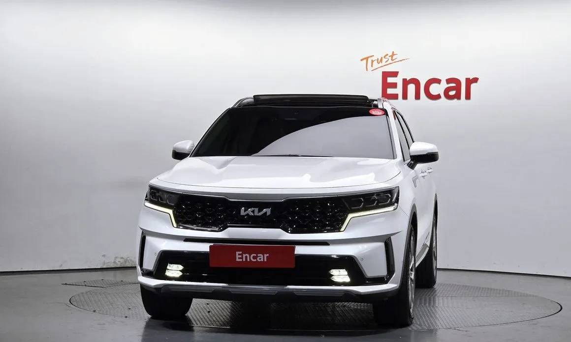 Kia Sorento — фото 9