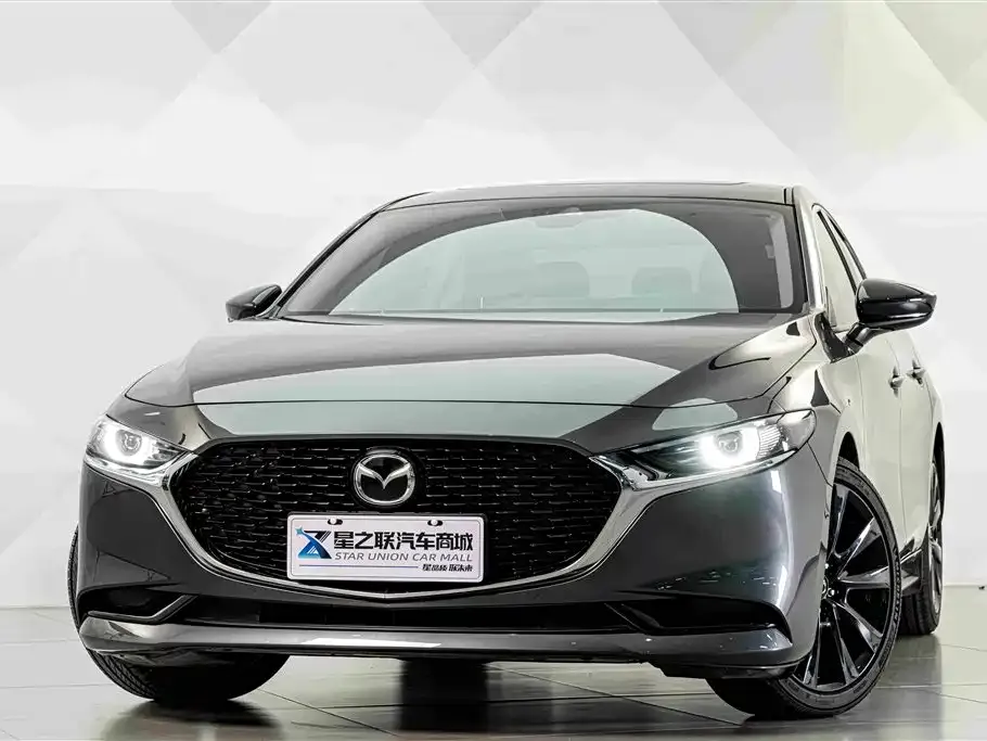 Mazda 3 Axela — фото 7