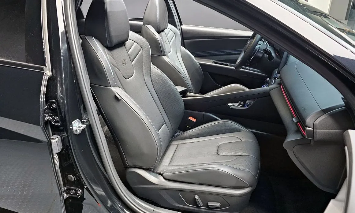Hyundai AVANTE — фото 10