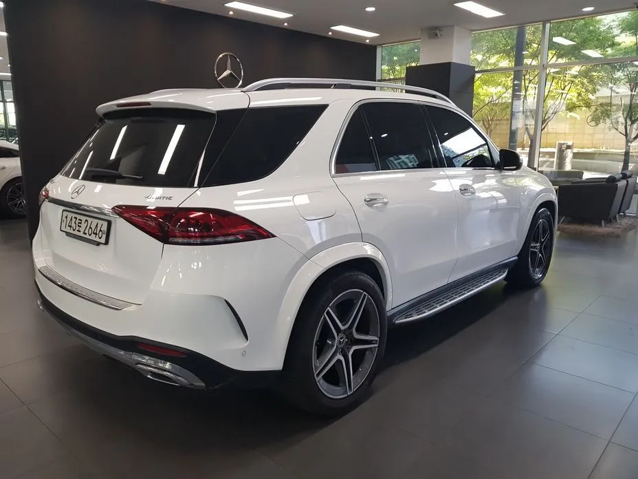 Mercedes-Benz GLE-Class — фото 9