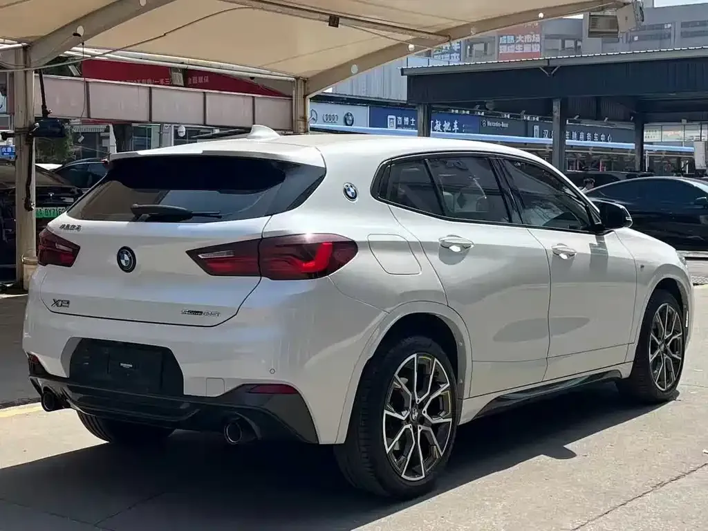 BMW X2 — фото 7