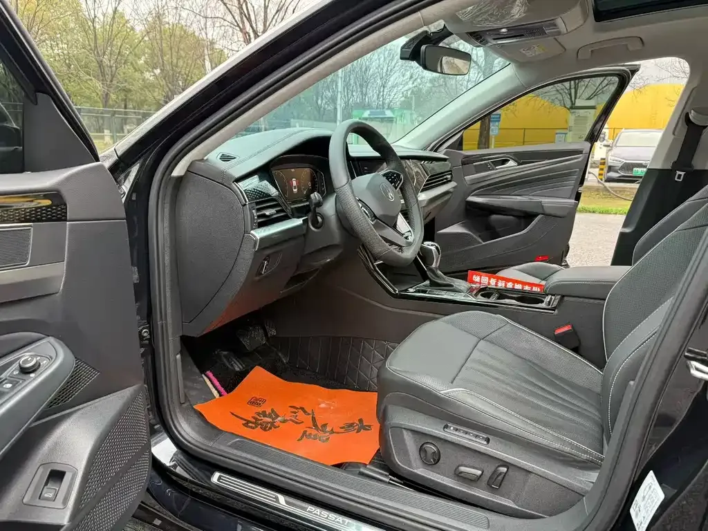 Volkswagen Passat — фото 6