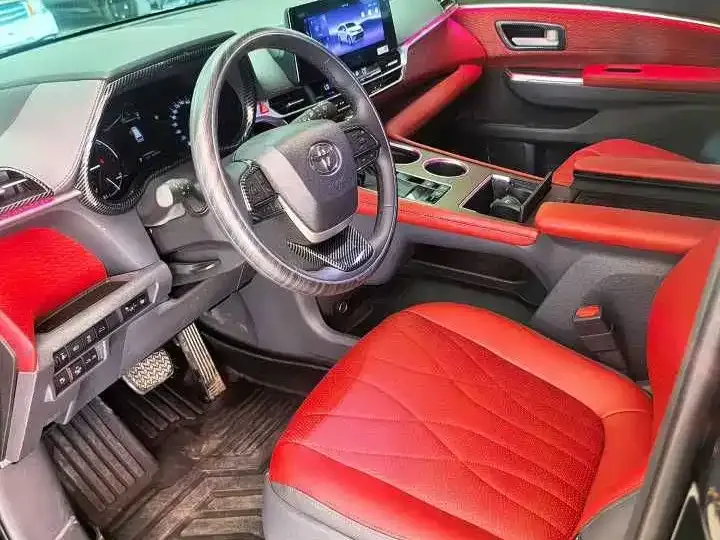 Toyota Granvia — фото 10