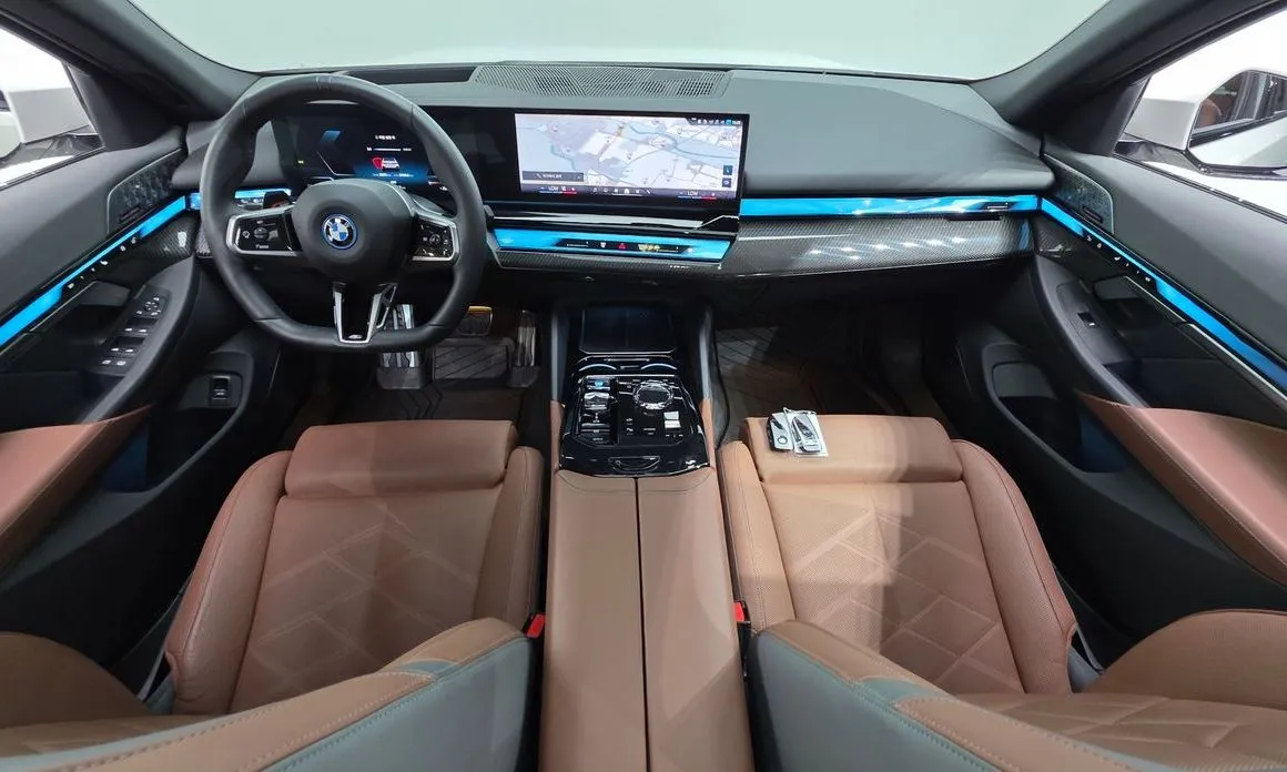BMW i5 — фото 6