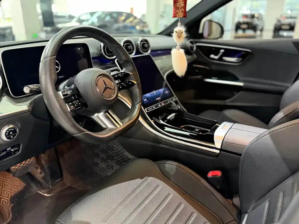 Mercedes-Benz C-Class — фото 10