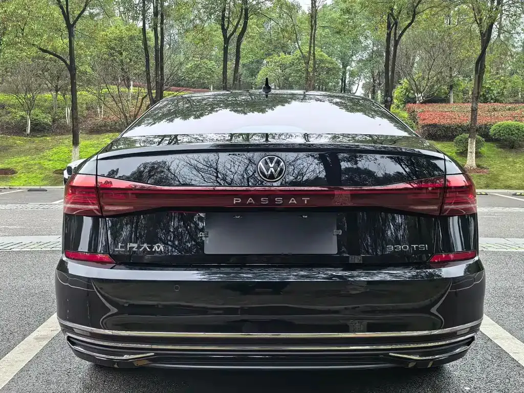 Volkswagen Passat — фото 3