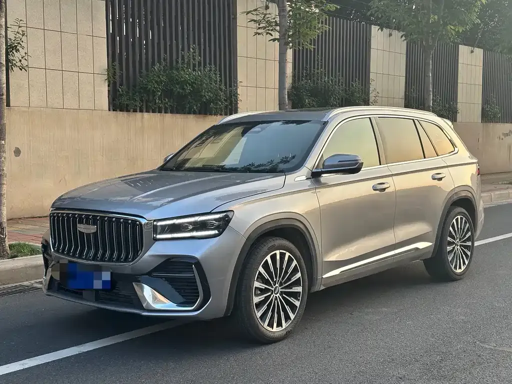 Geely Xingyue L — фото 1