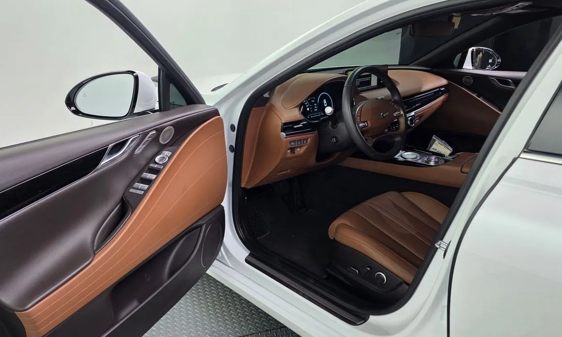 Genesis G80 — фото 10