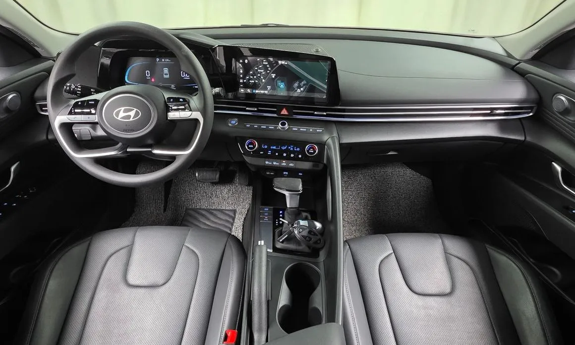 Hyundai AVANTE — фото 9