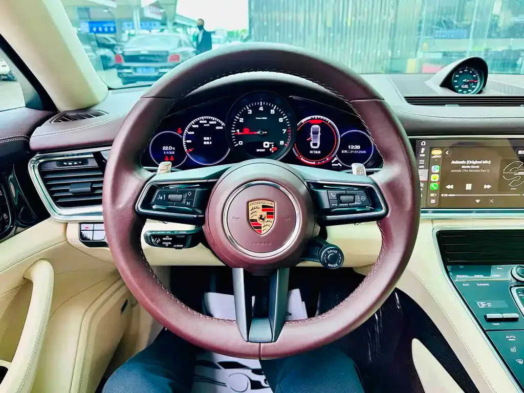 Porsche Panamera — фото 2