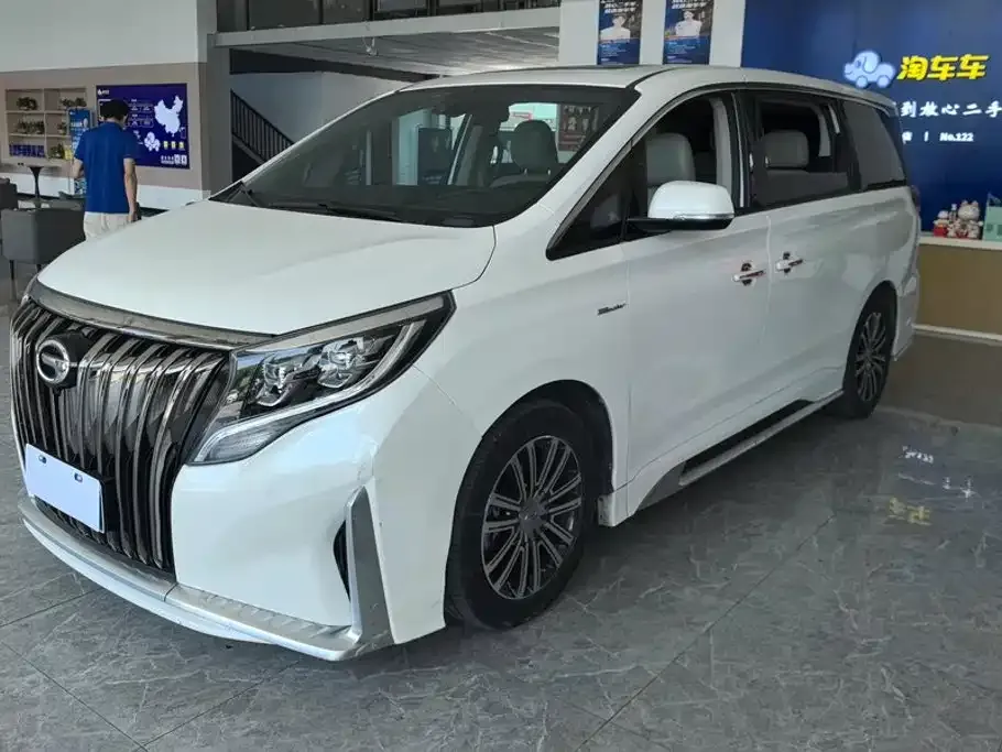 GAC Motor Trumpchi M8 — фото 1