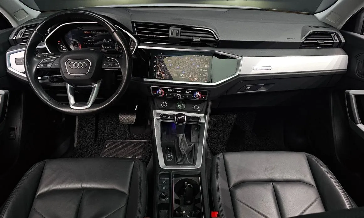 Audi Q3 — фото 10