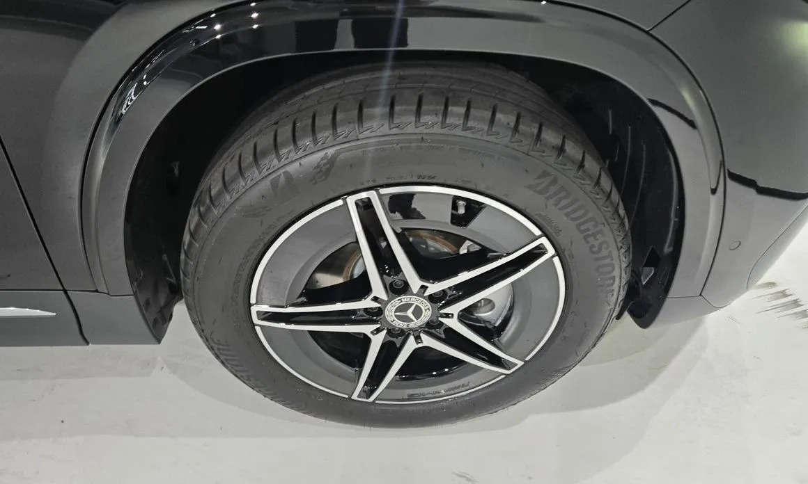Mercedes-Benz EQA — фото 5