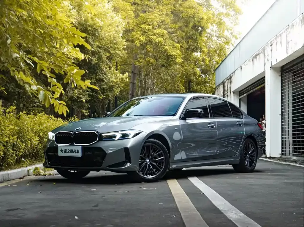 BMW 3 Series — фото 1