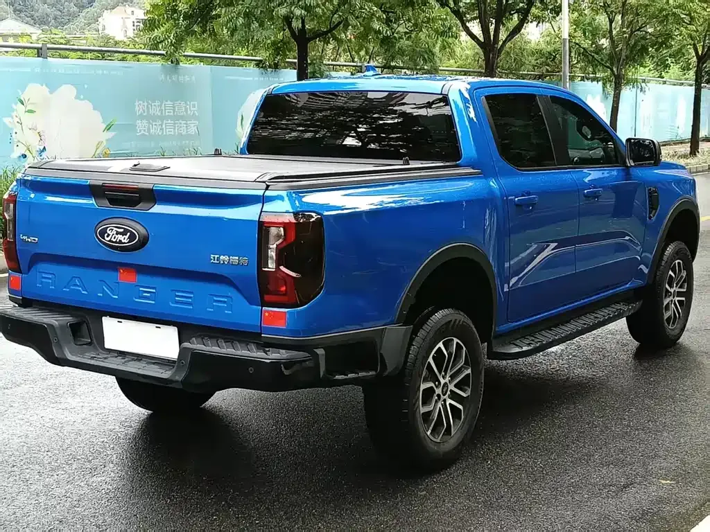 Ford Ranger — фото 10