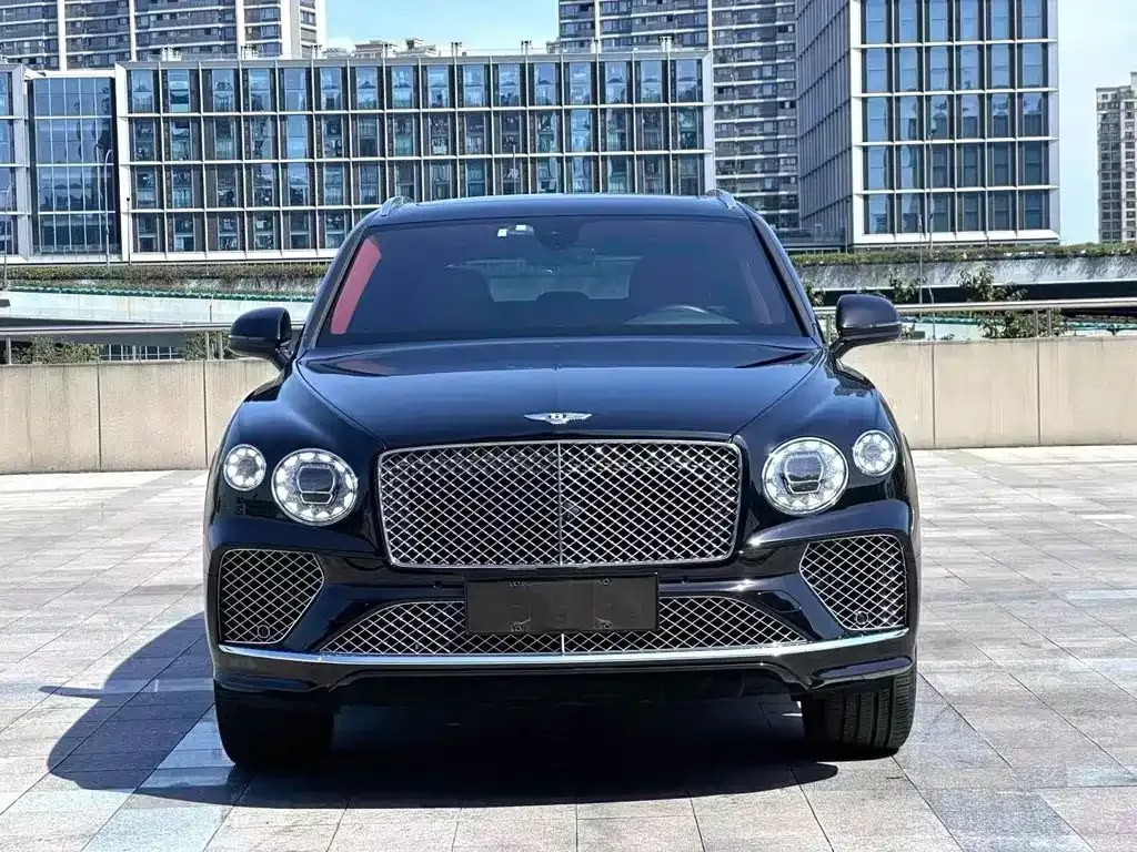Bentley Bentayga PHEV — фото 8