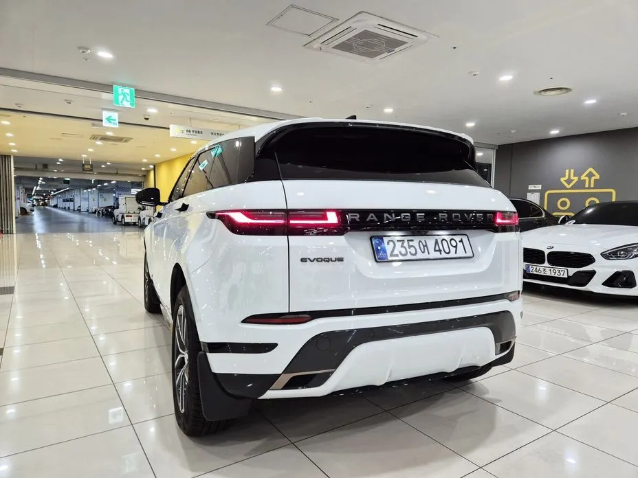 Land Rover Range Rover Evoque — фото 7
