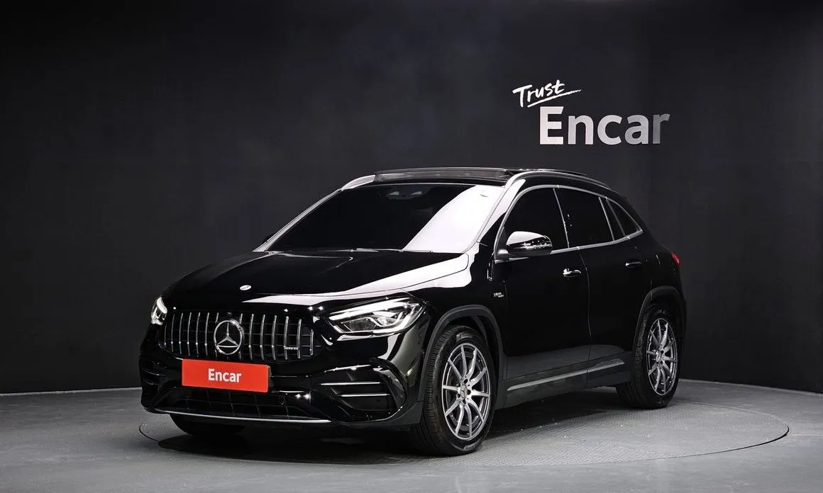 Mercedes-Benz GLA-Class — фото 1