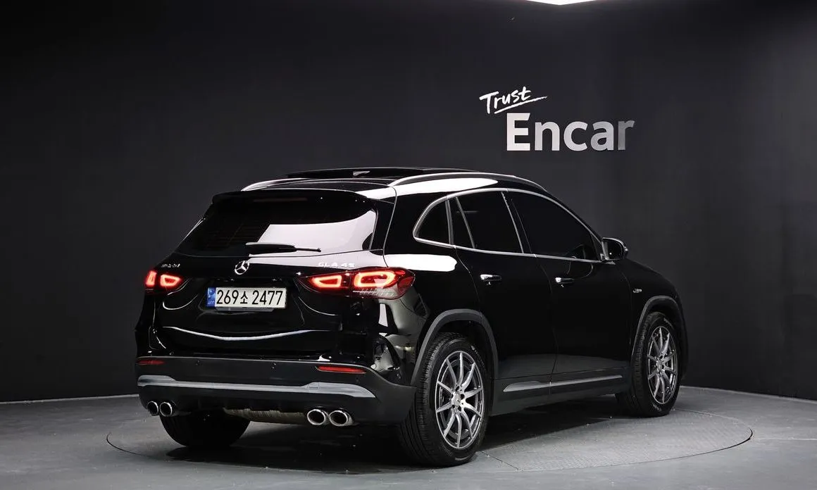 Mercedes-Benz GLA-Class — фото 7