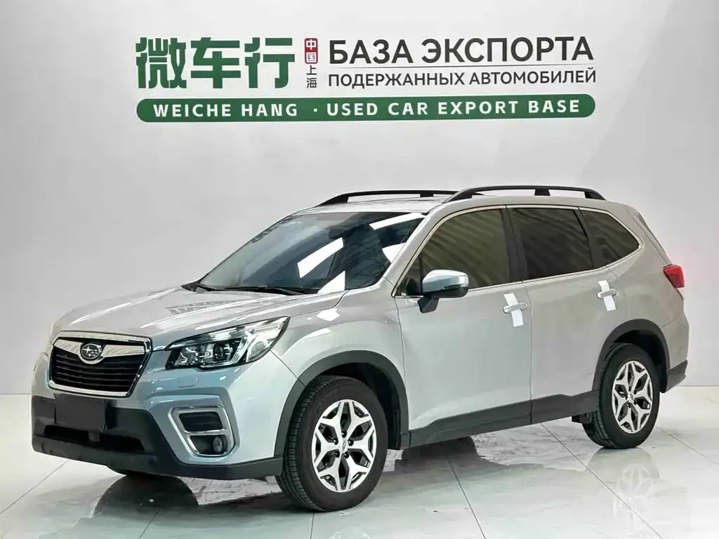 Subaru Forester — фото 1