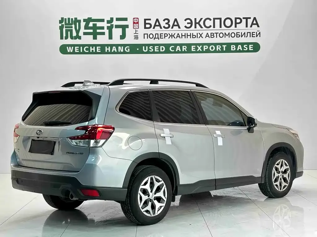 Subaru Forester — фото 8
